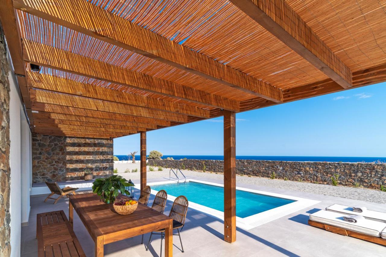 Terra D'Oro Sea View Villa With Private Pool 키오타리 외부 사진