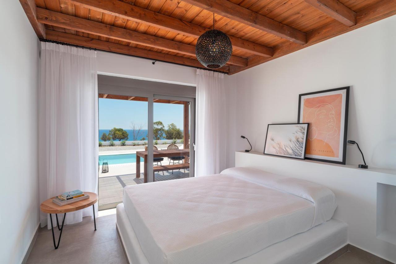 Terra D'Oro Sea View Villa With Private Pool 키오타리 외부 사진
