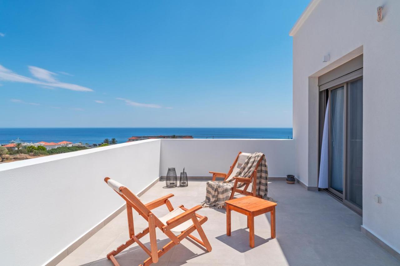 Terra D'Oro Sea View Villa With Private Pool 키오타리 외부 사진
