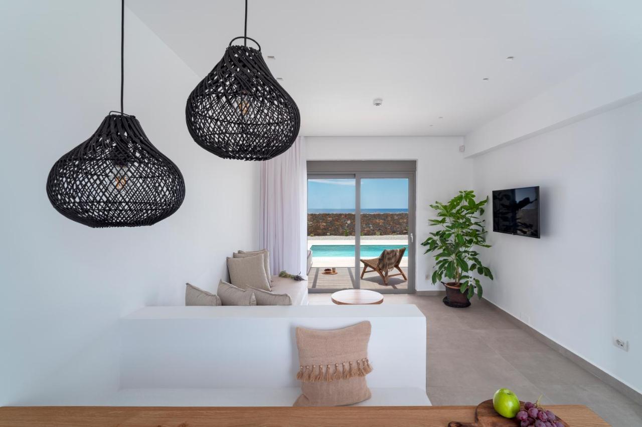 Terra D'Oro Sea View Villa With Private Pool 키오타리 외부 사진